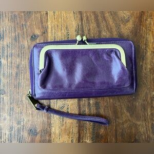 HOBO wristlet clutch in eggplant  color